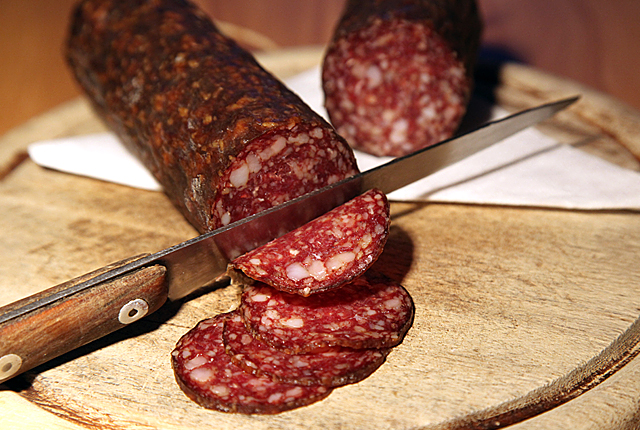 Zetzzottel_Hochlandrind_Bio_Rindfleisch_Salami_01